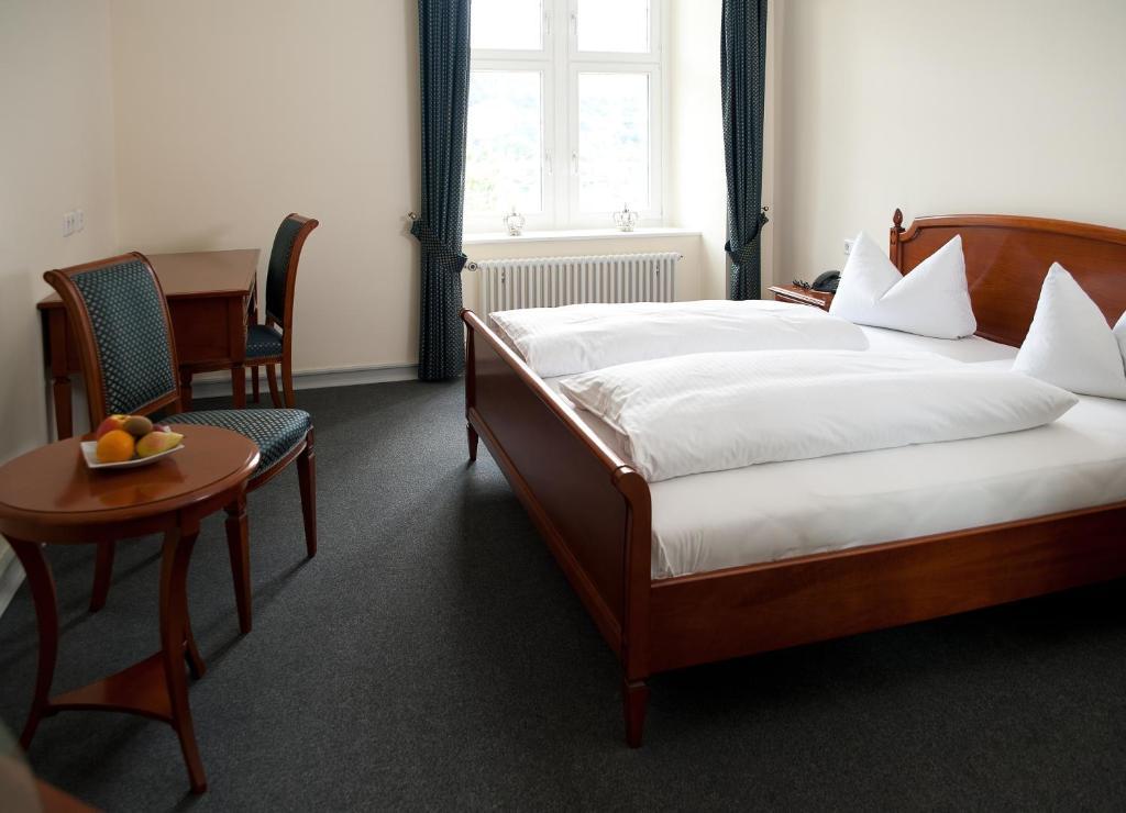 Schlosshotel Hirschhorn Szoba fotó